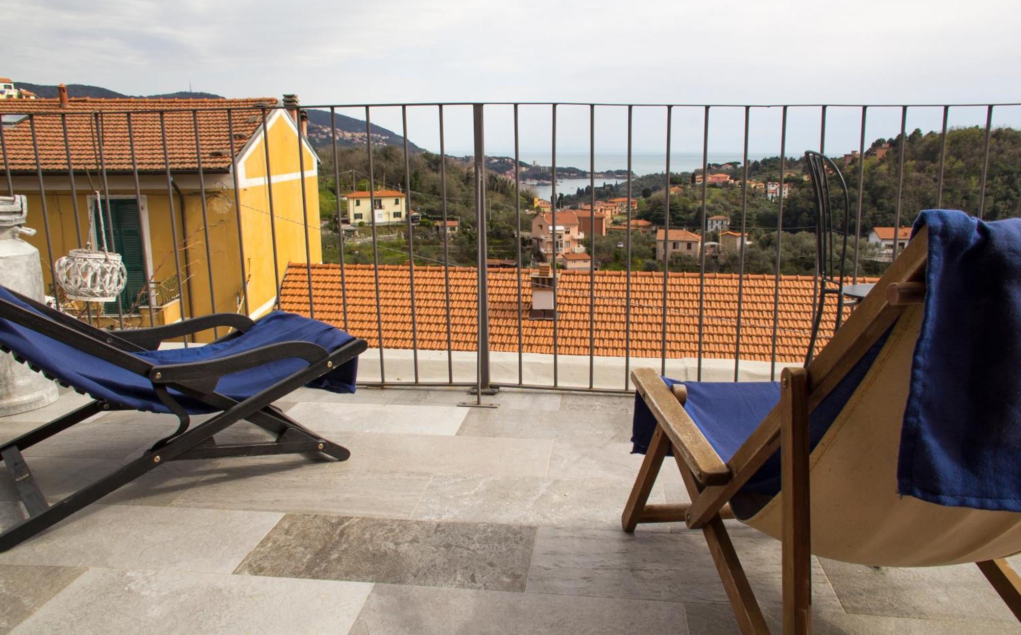 Ferienwohnung Da Rita San Terenzo Exterior foto