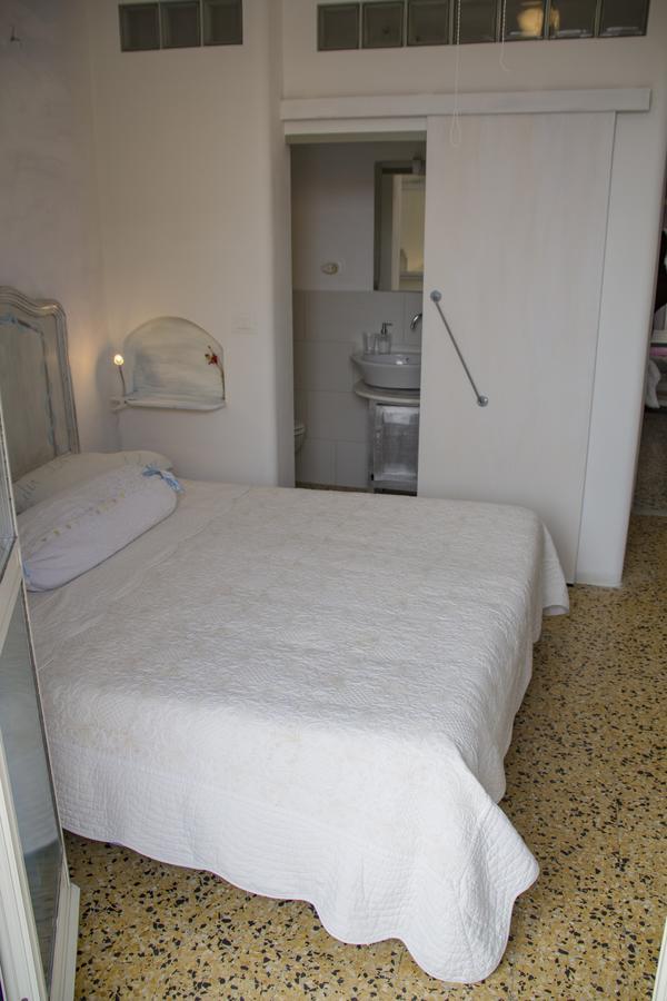 Ferienwohnung Da Rita San Terenzo Exterior foto